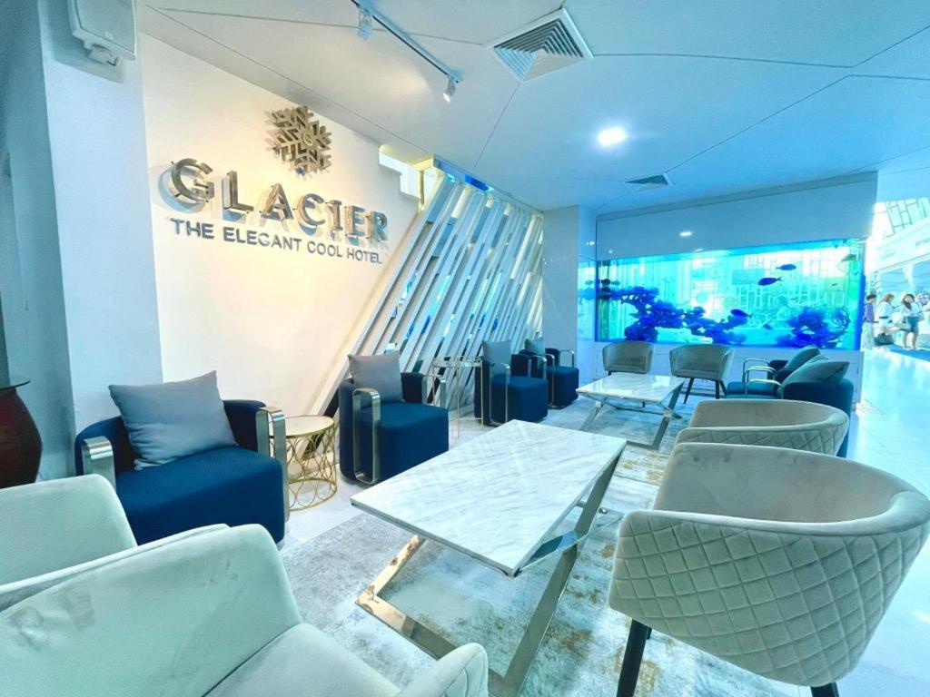 Glacier Hotel Хон Каен Экстерьер фото